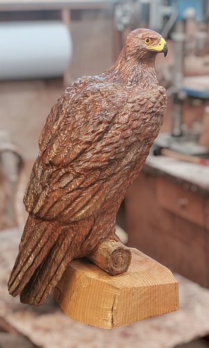 steinadler  lifesize adler eagle  motors�ge kettens�ge schnitzen jochen adam holzwerker