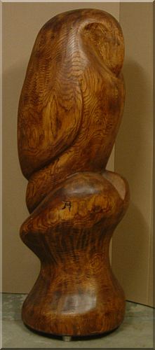 eulenskulptur aus Holz